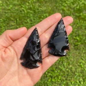 Obsidian Arrowheads
